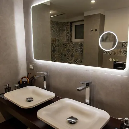 Dimora Del Corso Apartment *